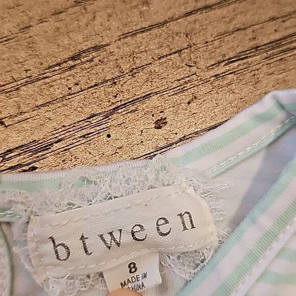 Flower stripe romper size 8 girls - Picture 3 of 6